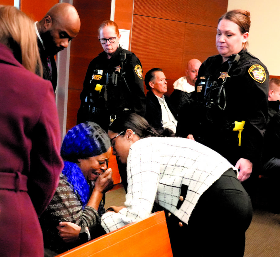 Police officer found not guilty in killing of Ohio black woman